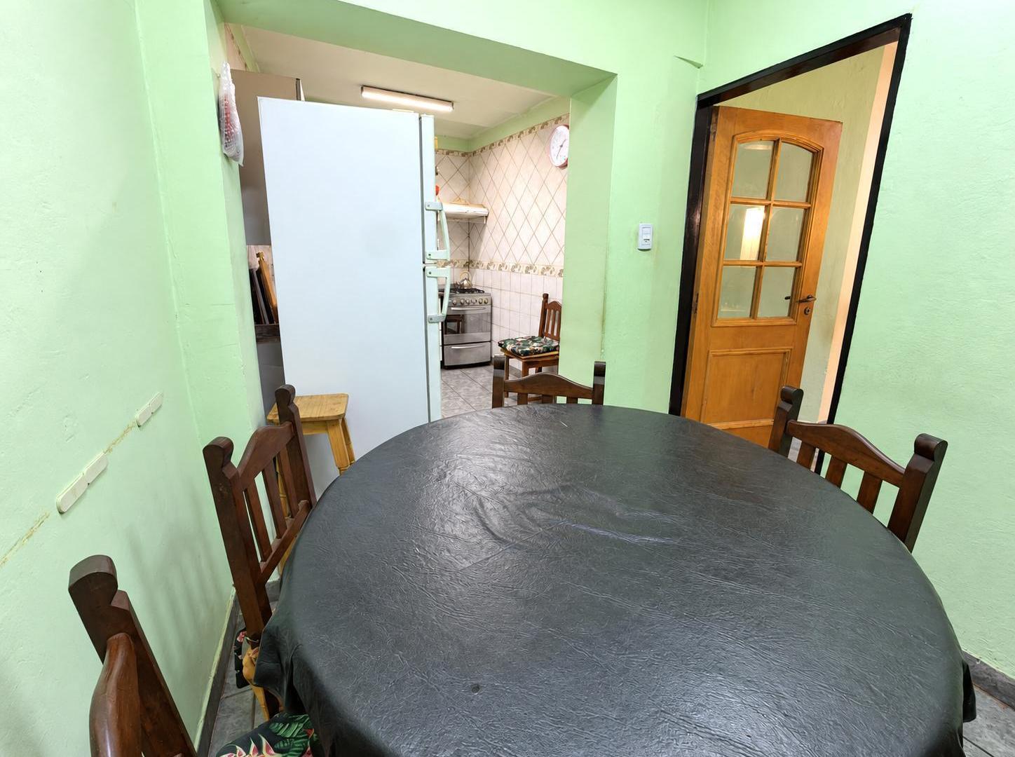 Foto de VENTA PH 5 AMBIENTES ALTILLO - PRIMER PISO POR ESCALERA - BALCÓN, imagen 2
