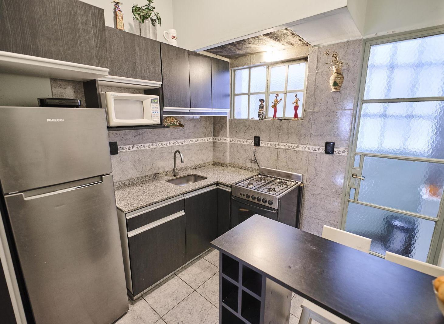 Foto de Venta Departamento de 4 ambientes en Parque Patricios, imagen 3