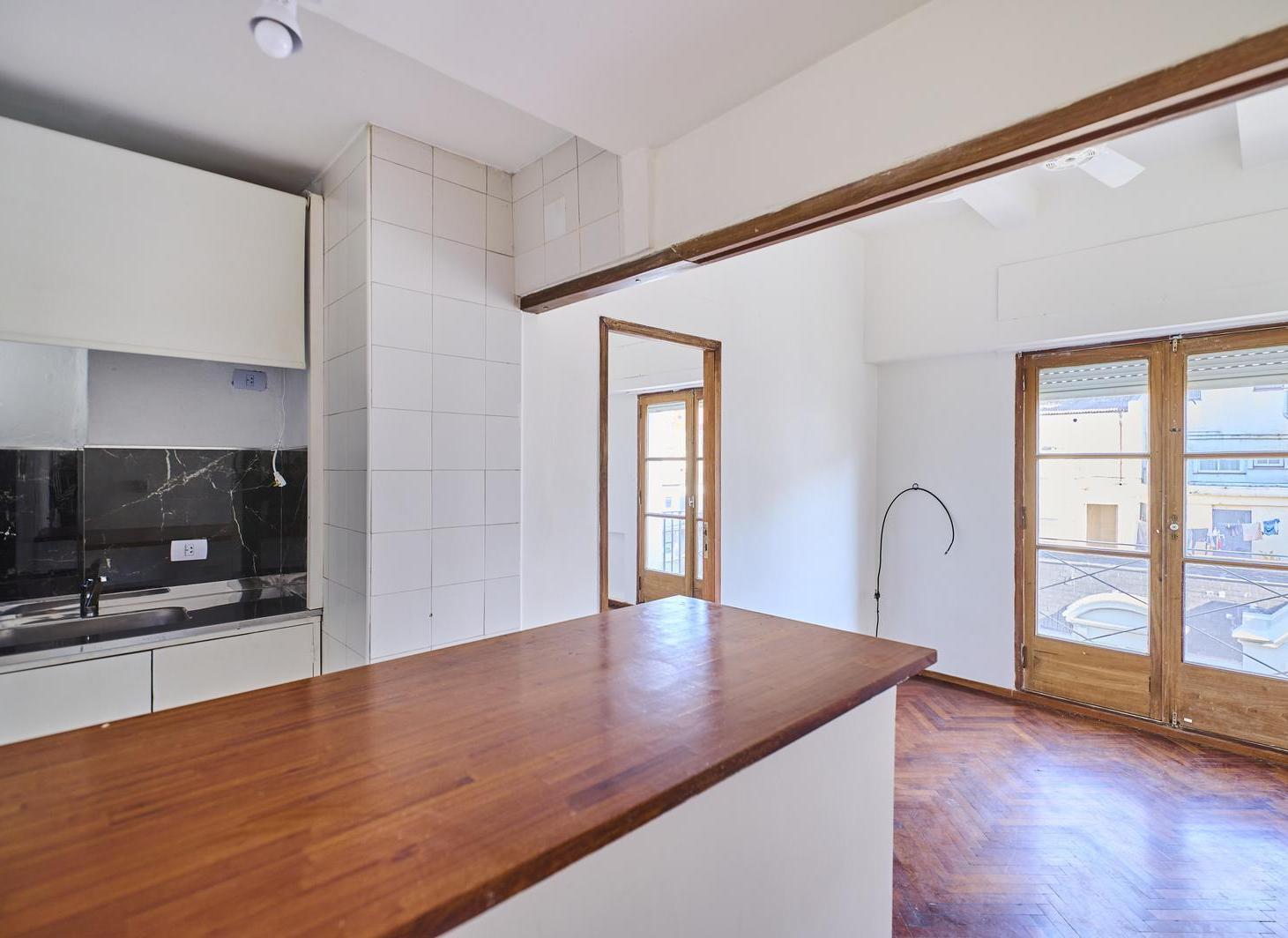 Foto de Venta Departamento 1 Dormitorio 2 ambientes al frente con en Recoleta, imagen 1
