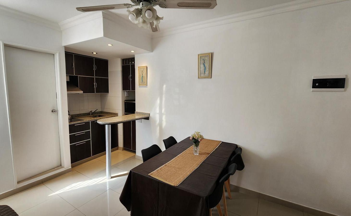 Foto de VENTA Departamento dos ambientes en Recoleta, imagen 5
