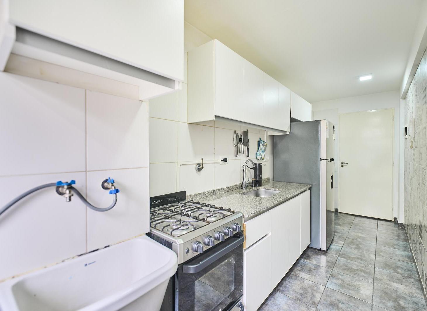 Foto de Venta Departamento 4 Ambientes Luminoso en Parque Patricios, imagen 5