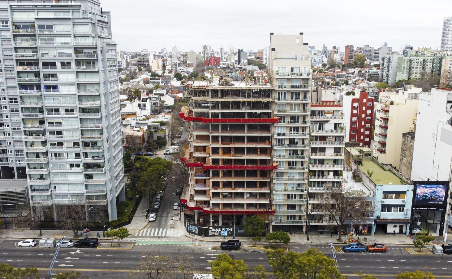 Foto de BLACK LIBERTADOR | PISO 14 | 4 AMBIENTES | 2 TERRAZAS | 196 M², imagen 3