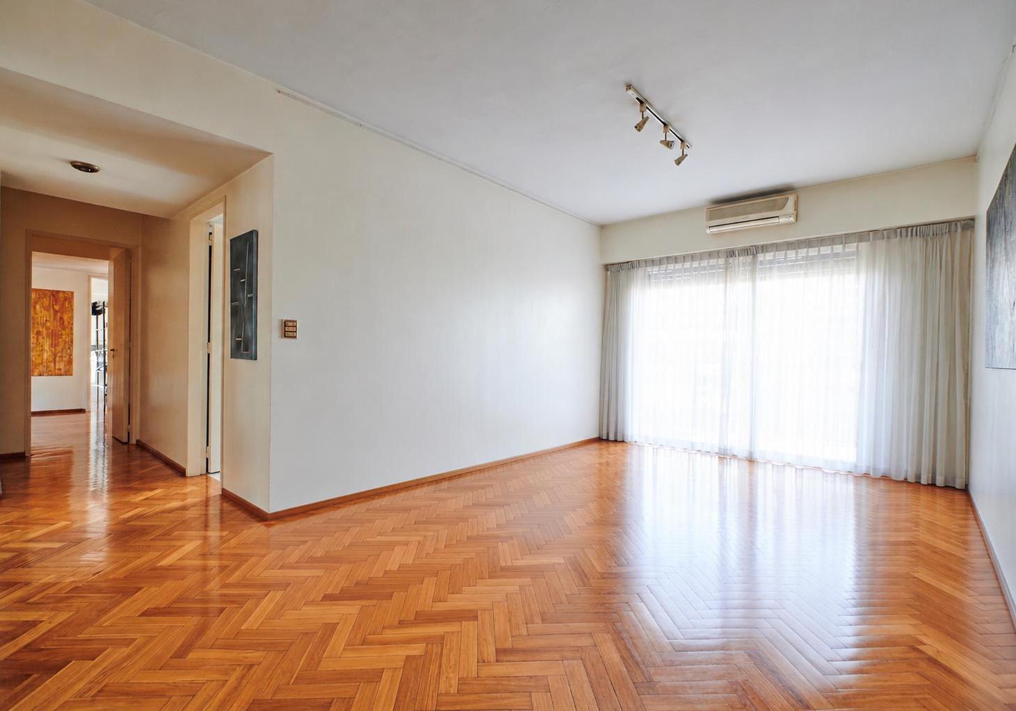 Foto de VENTA DEPARTAMENTO 4 AMBIENTES CON BALCÓN CORRIDO - PALERMO CHICO, imagen 1