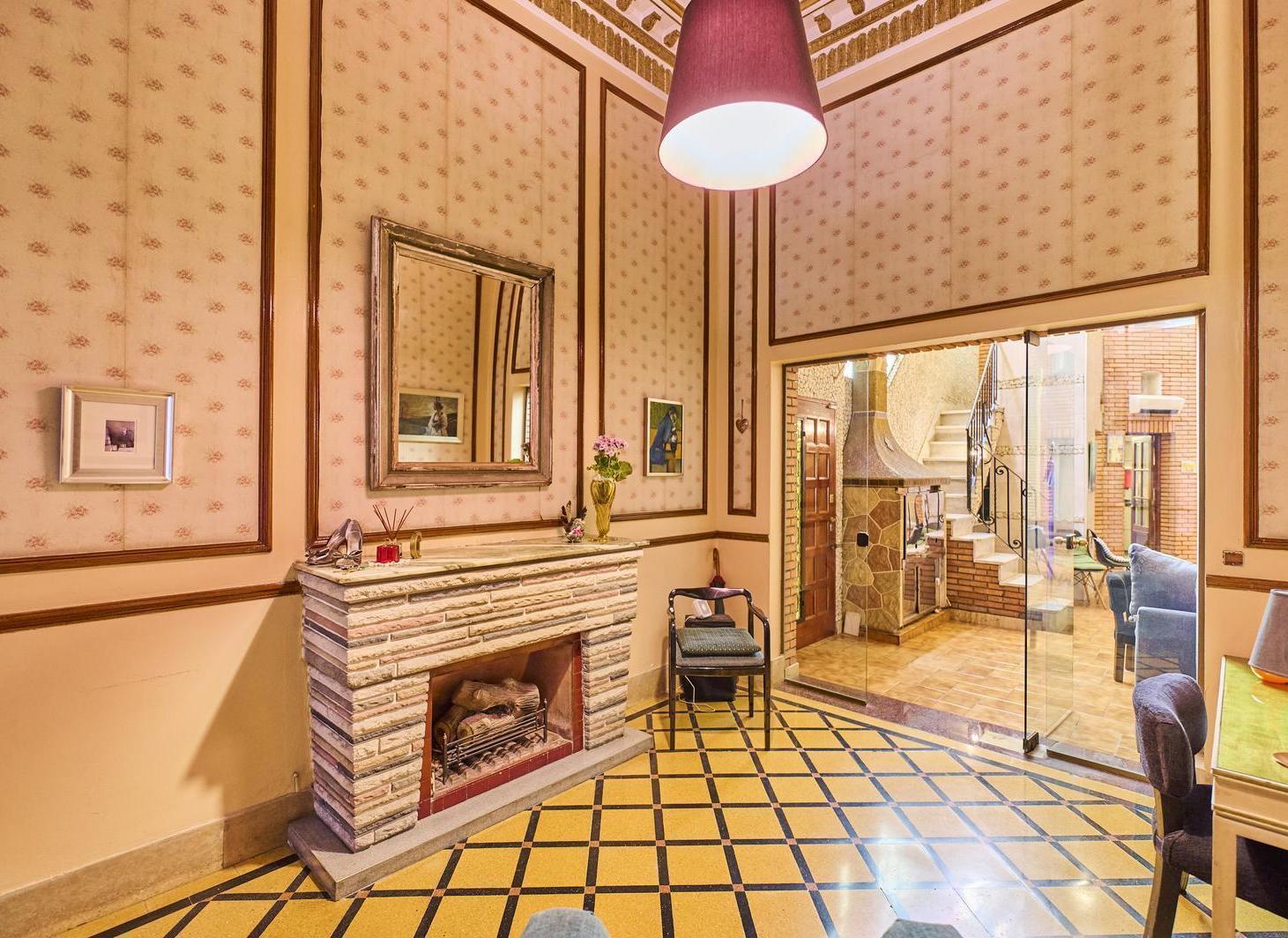 Foto de VENTA | PH 4 AMBIENTES AL FRENTE, LUMINOSO Y CON ENTRADA INDEPENDIENTE, imagen 2