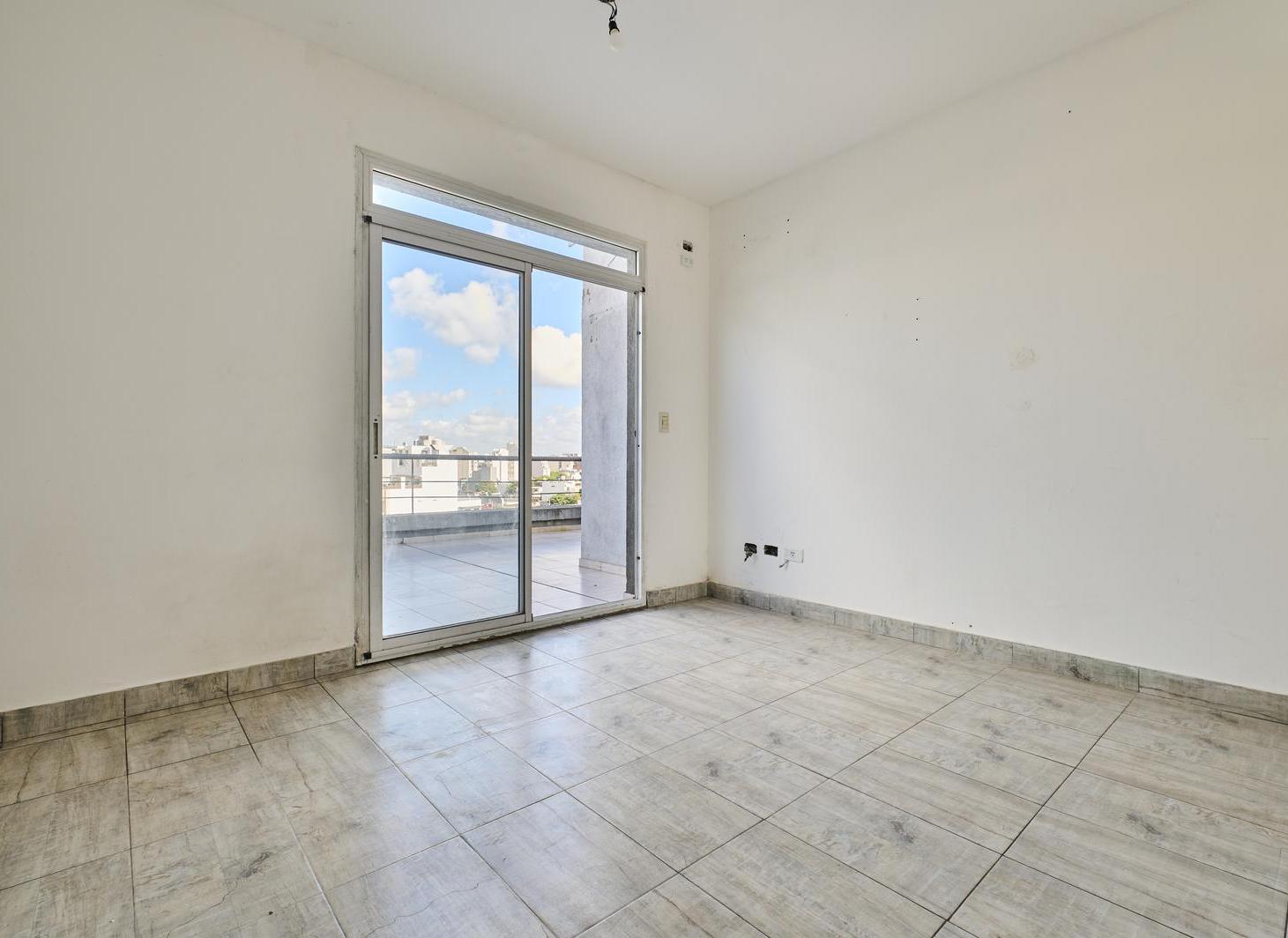 Foto de Venta Departamento Monoambiente en Monte Castro, imagen 5