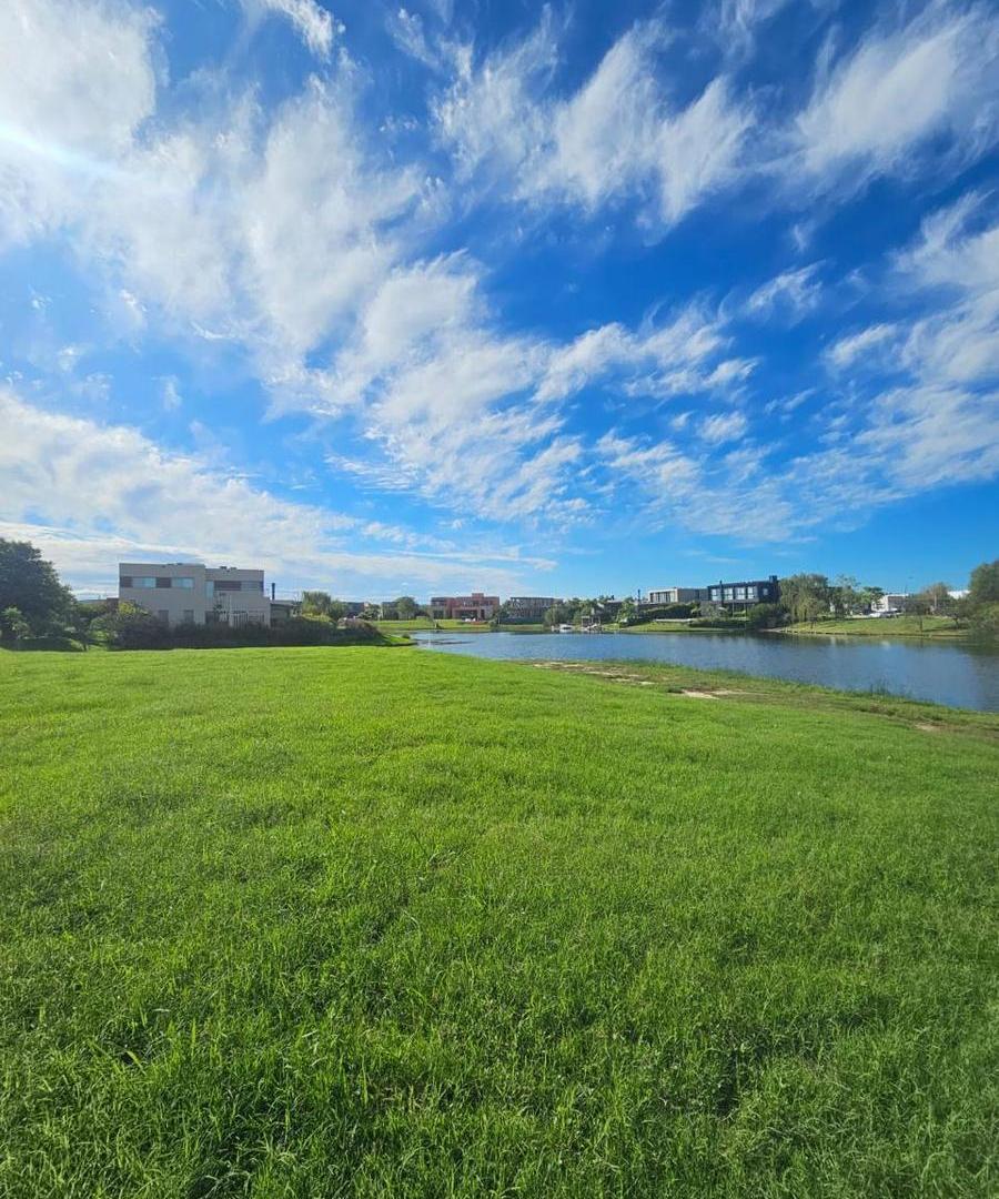 Foto de LOTE A LA LAGUNA Ceibos - Puertos del Lago - Escobar, imagen 1