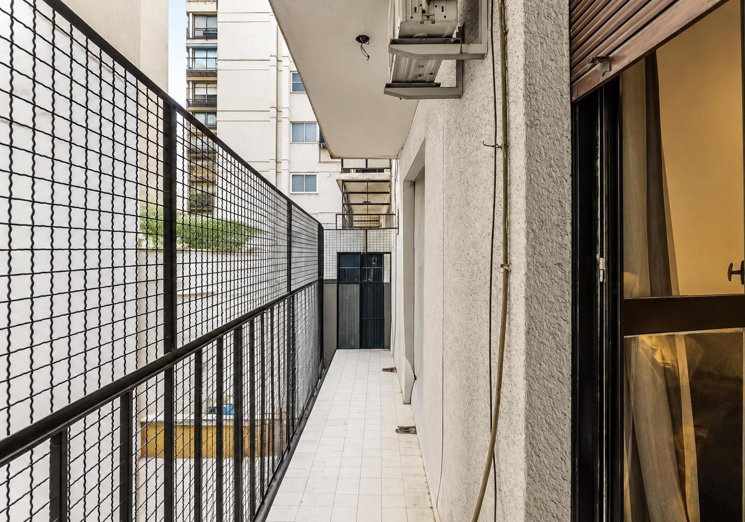 Foto de VENTA 3 AMBIENTES RECICLADO A NUEVO CON BALCÓN Y SEGURIDAD 24 HS, imagen 5