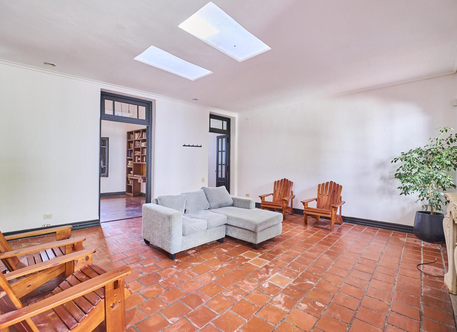 Foto de Casa 4 hambientes, 3 habitaciones, con Jardin, pileta y terraza en San, imagen 4