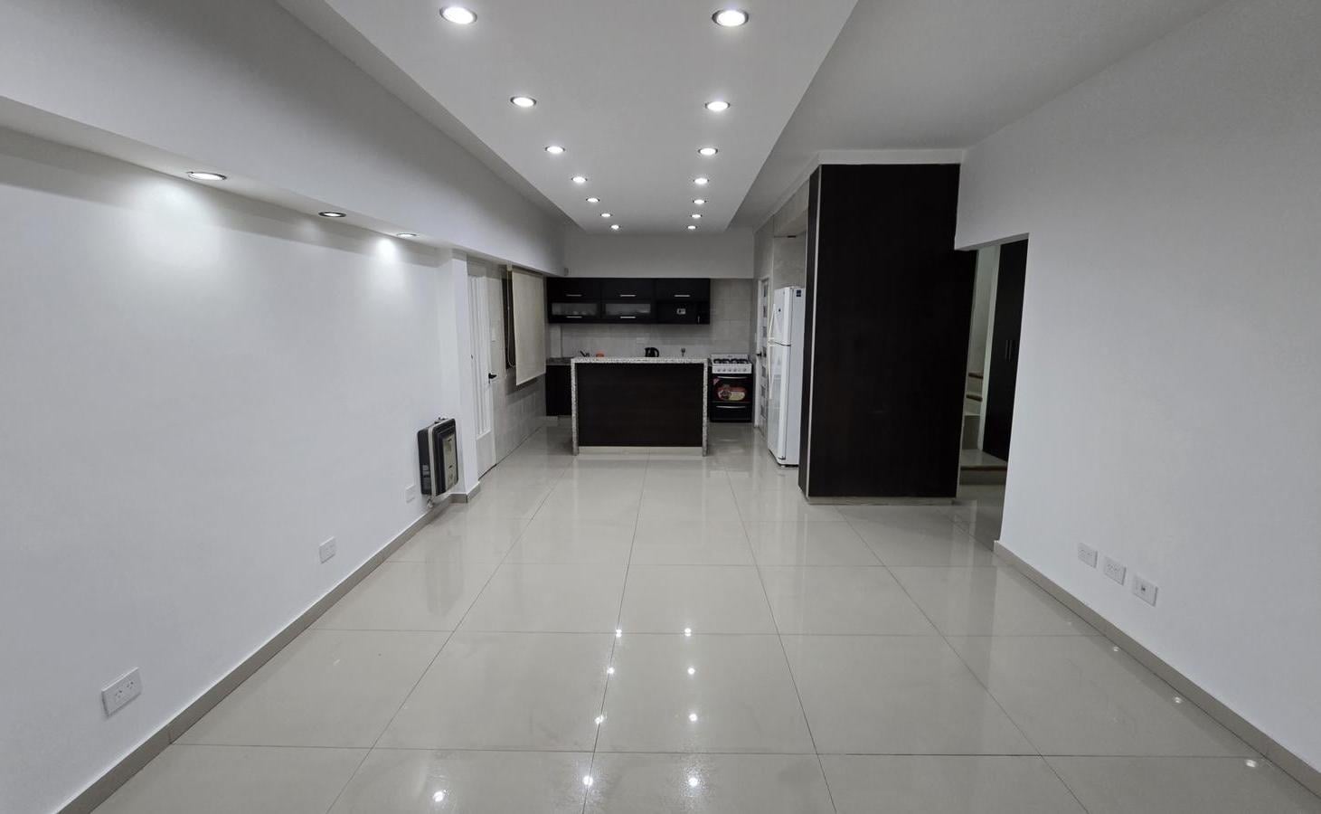 Foto de Venta PH Ramos Mejia Terraza con Parrilla 2 Cochera, imagen 2