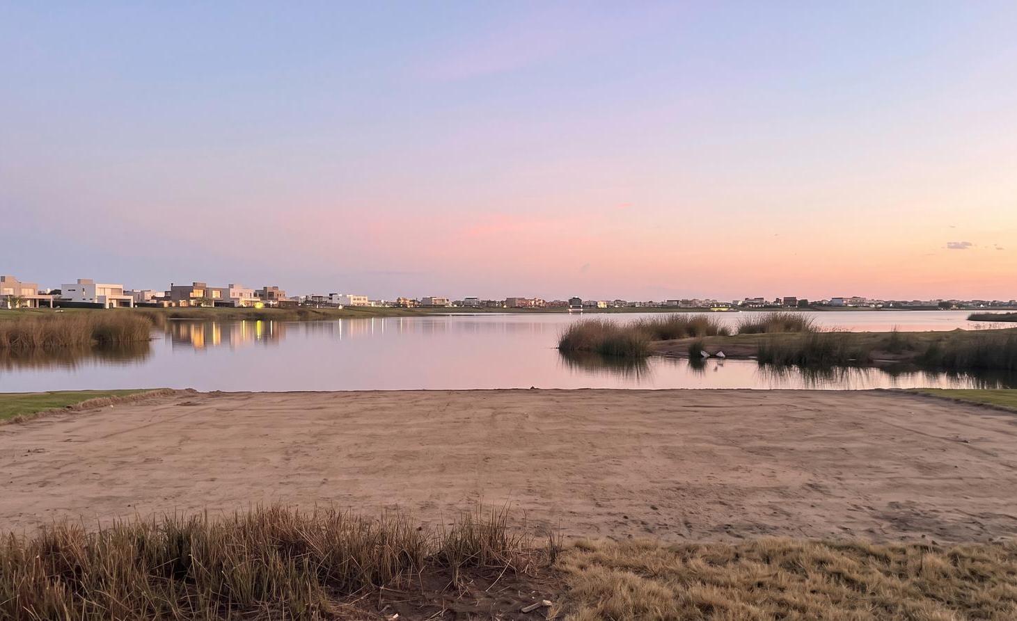 Foto de Venta Lote 905m² al Lago Puertos, imagen 1