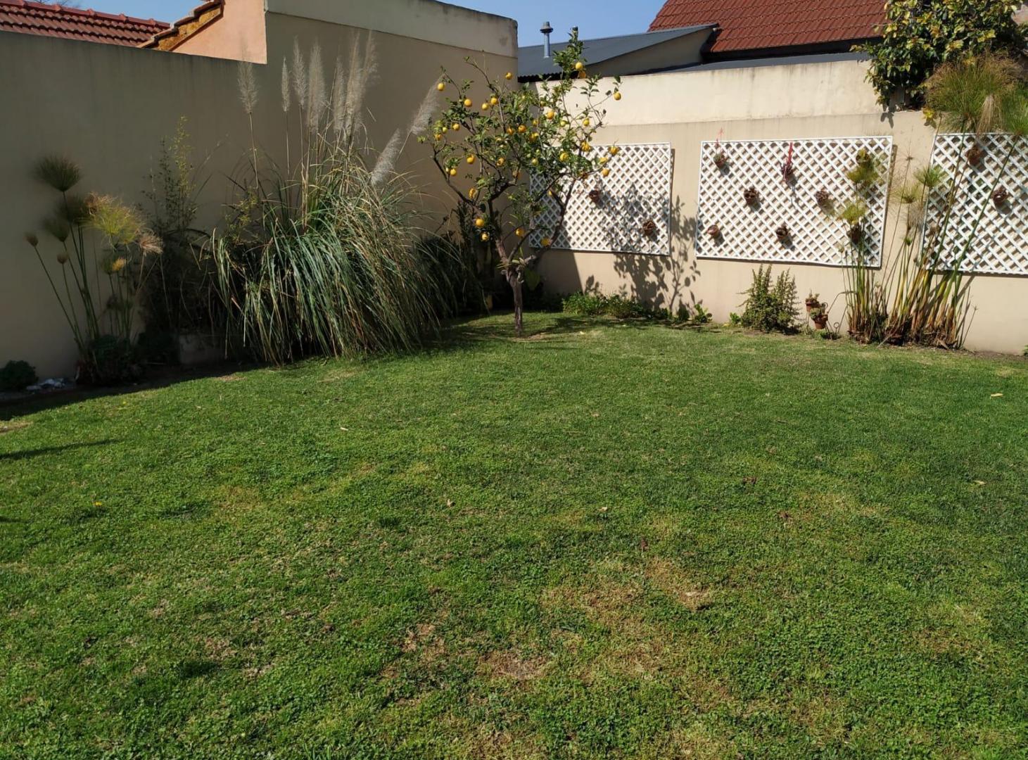 Foto de Venta Casa Castelar 4amb, imagen 3