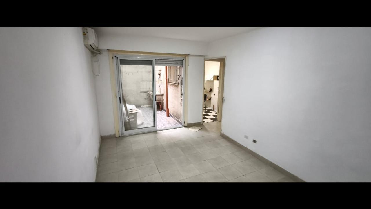 Foto de VENTA 3 AMBIENTES CON DOS PATIOS RECOLETA, imagen 4
