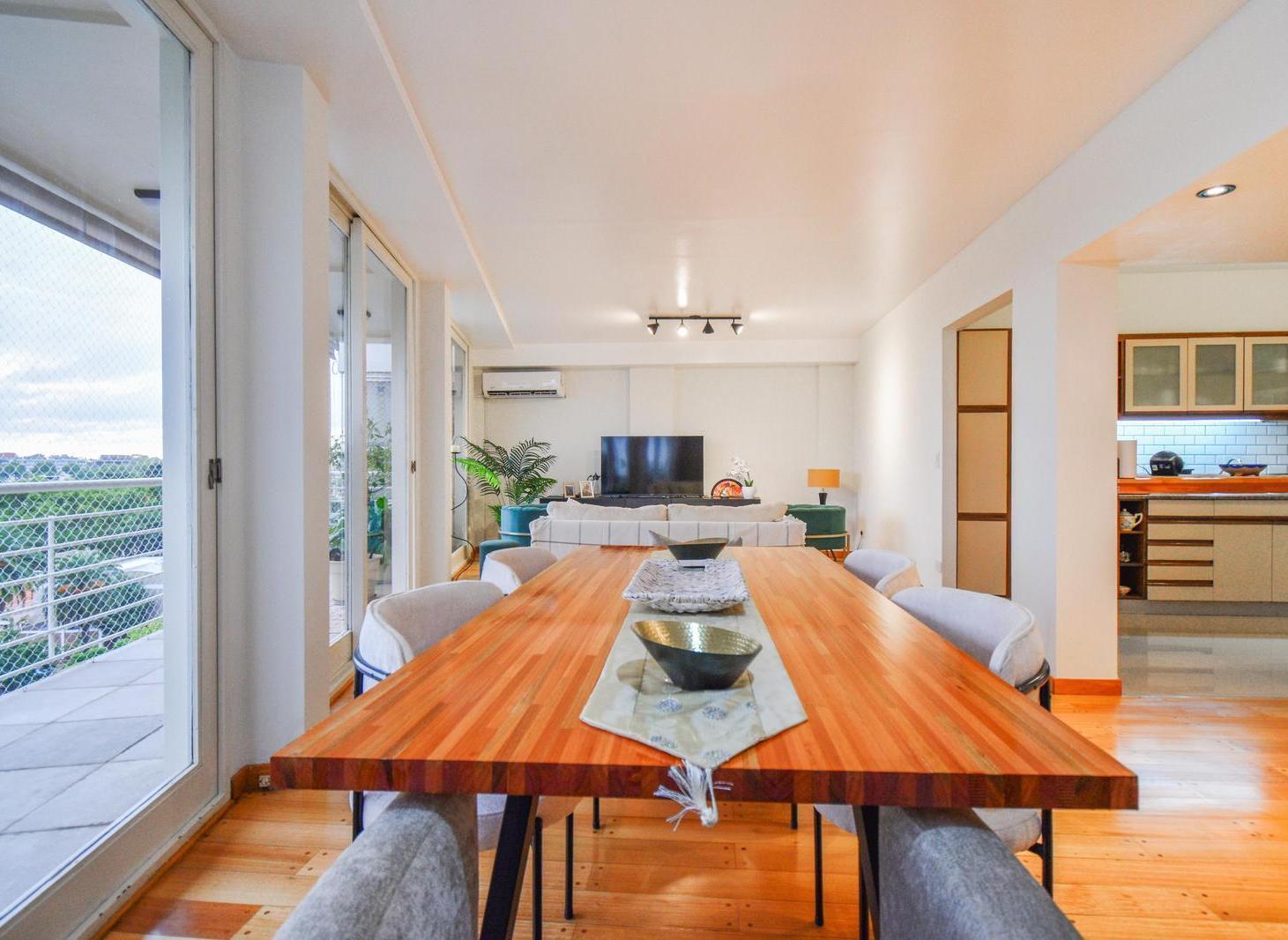 Foto de Venta Dpto. PISO Nuñez 4 amb con dependencia. Vista panorámica MUCHA, imagen 2