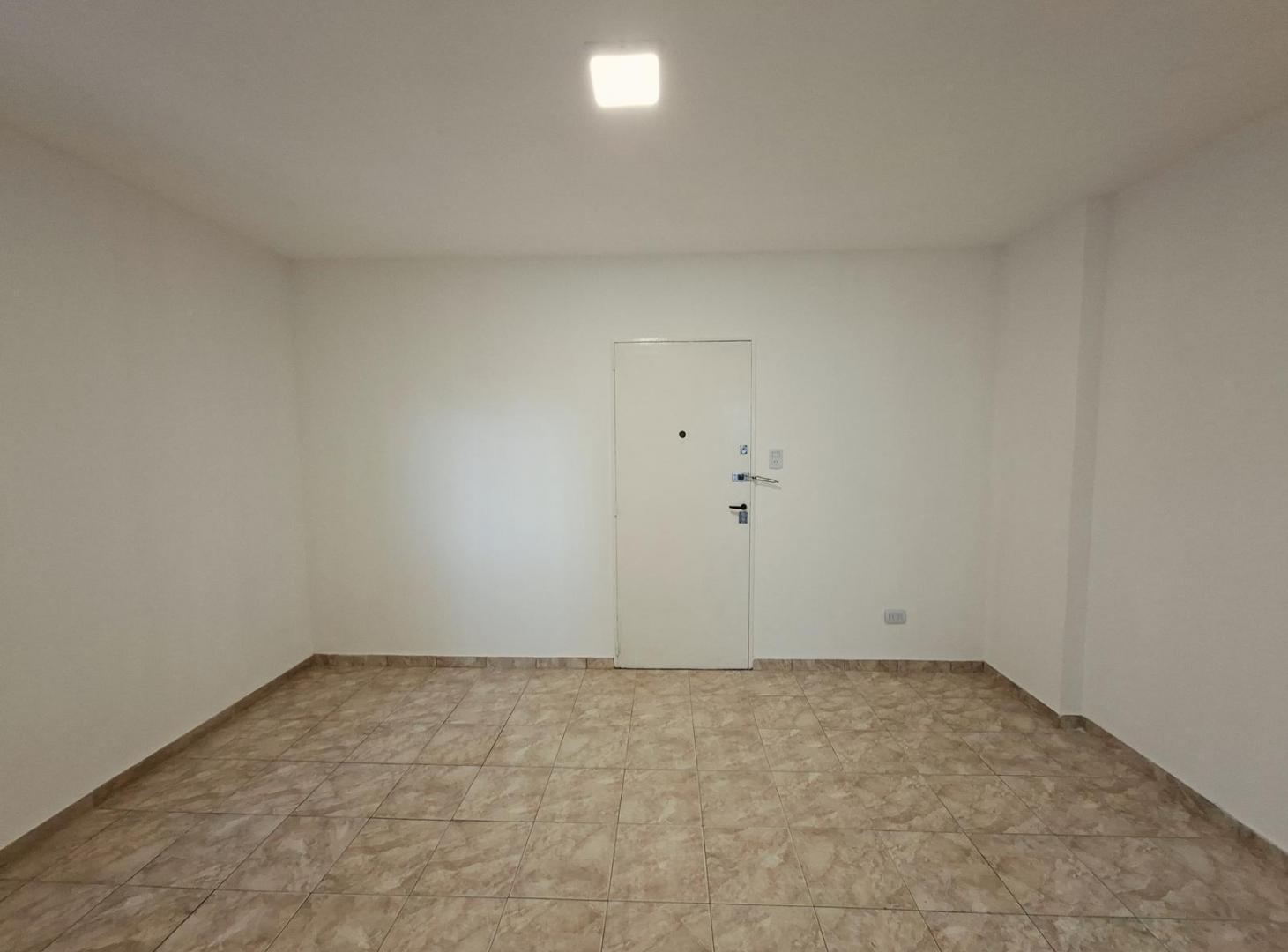 Foto de Venta Departamento 2 ambientes Avellaneda Wilde - Reciclado, imagen 3