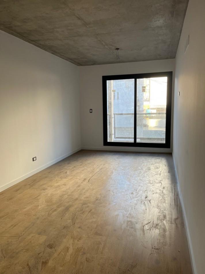 Venta Departamento Dos Dormitorios Dorrego y Zeballos, Tribunales