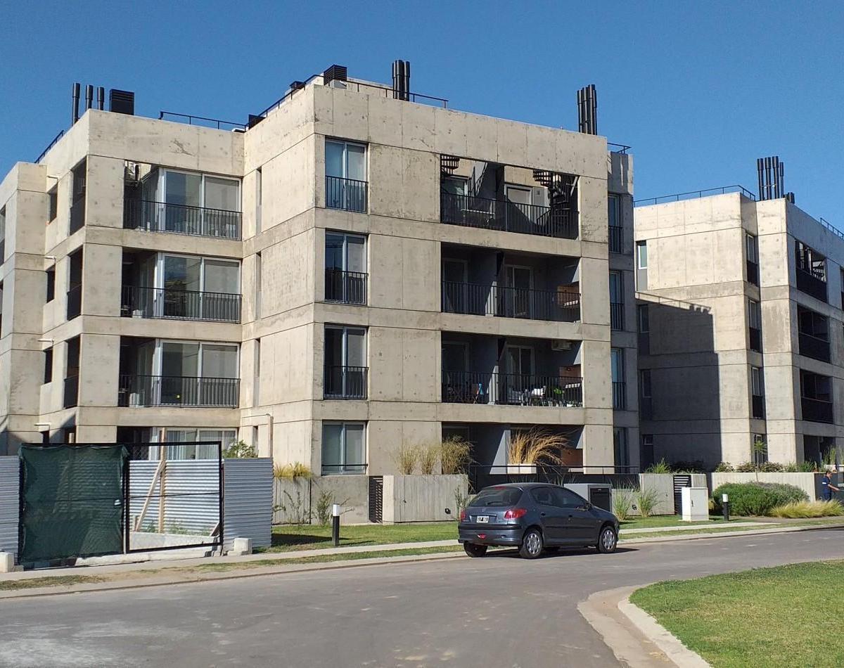 8 Sauces Venta Departamento Tres Dorm. a U25p Tercer Piso Torre 8 Entrega 2024 5