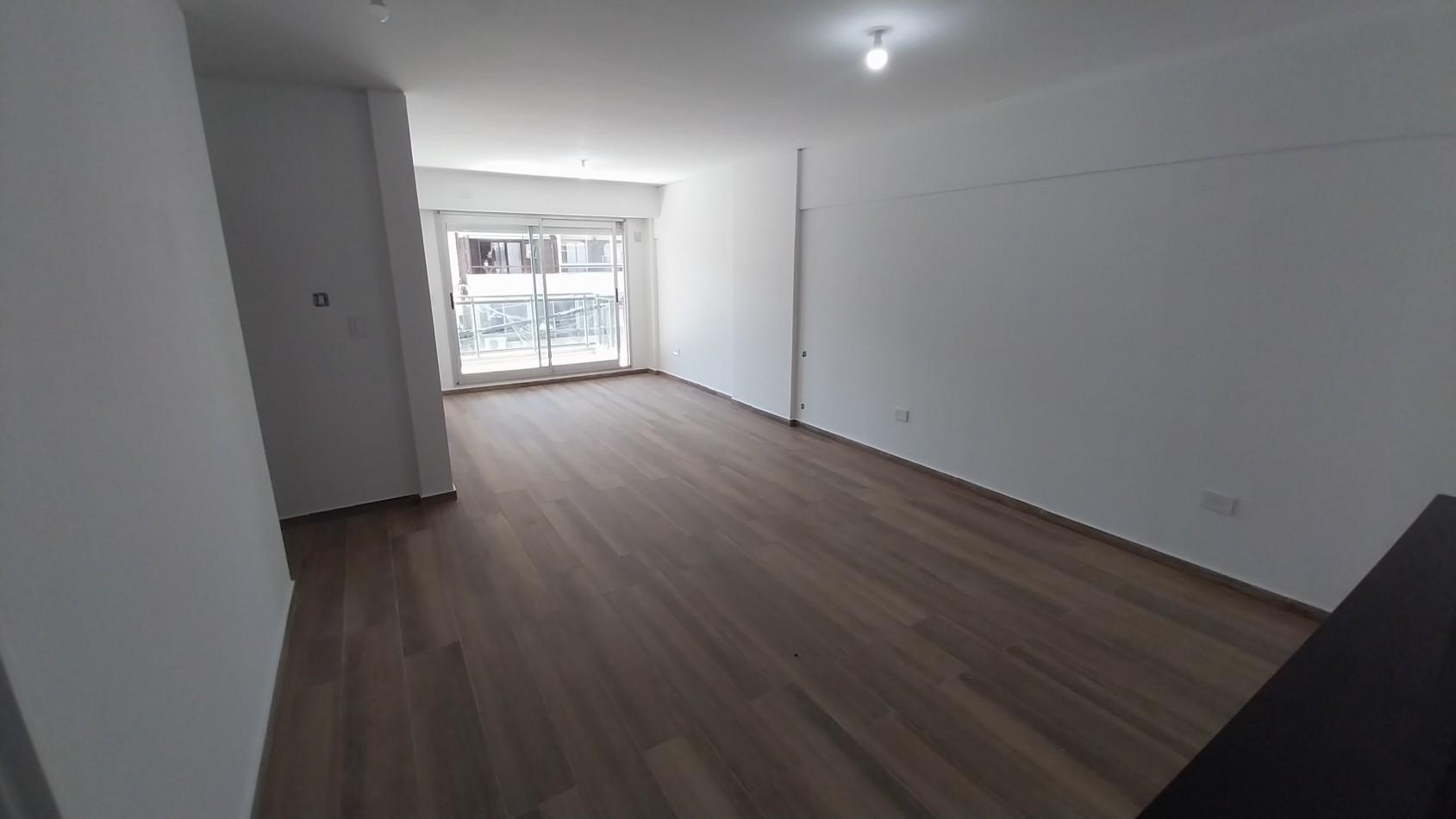 PICHINCHA VENTA DEPARTAMENTO DOS DORMITORIOS CORDOBA Y SUIPACHA FRENTE