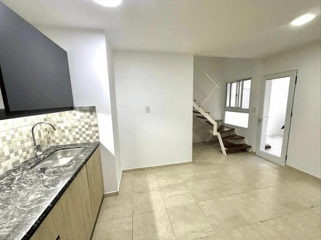 LOURDES VENTA DEPARTAMENTO UN DORMITORIO TIPO DUPLEX SAN LUIS Y OROÑO IMPECABLE!