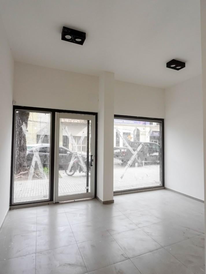 Foto de PICHINCHA /ECHESORTU VENTA 5 COCHERAS VERAMUJICA Y CORDOBA, imagen 2