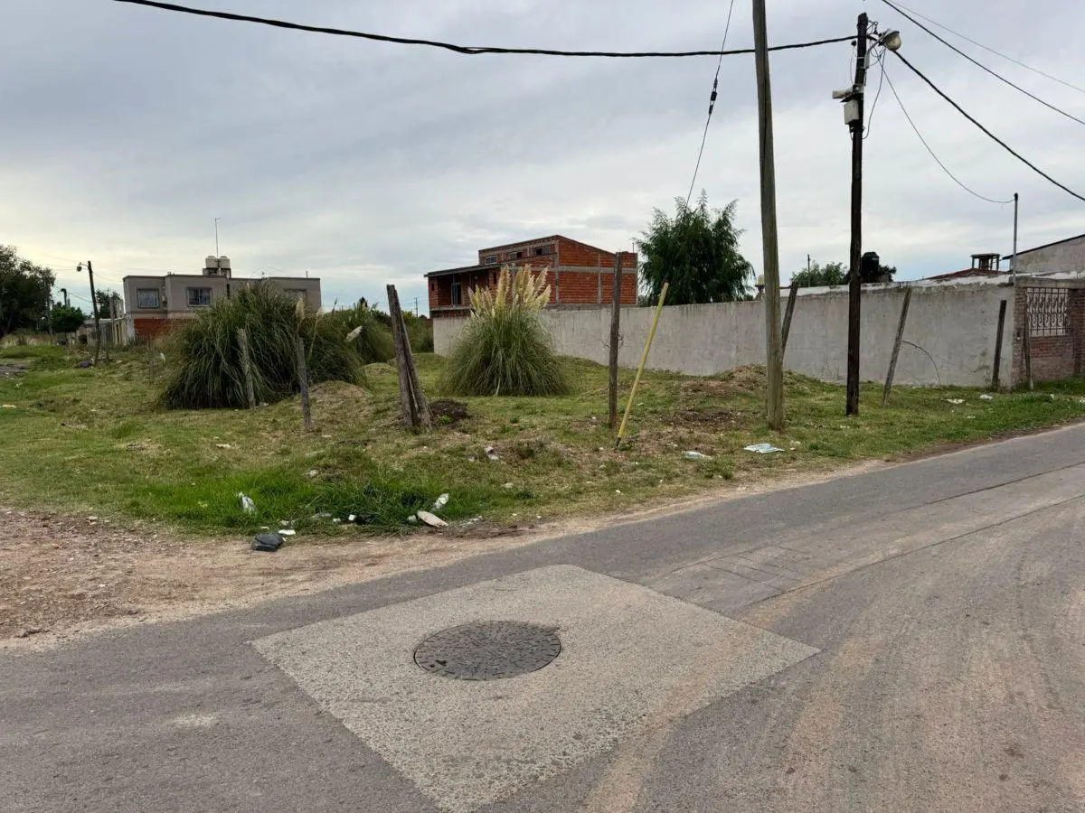 TERRENO EN VENTA 40.000 USD + GASTOS 5