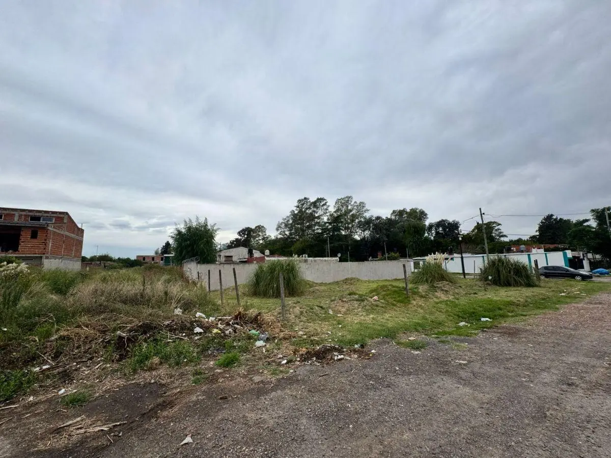 TERRENO EN VENTA 40.000 USD + GASTOS 3