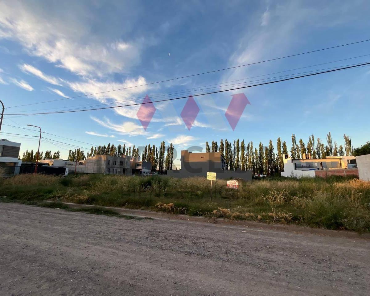 Venta Lote Barrio Los Platanos 1