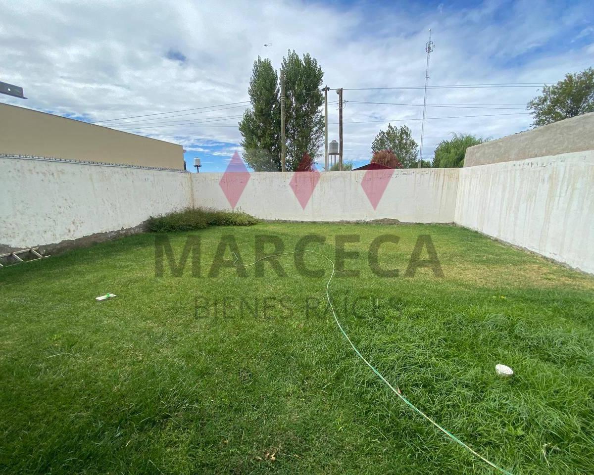 Venta Casa Plottier 5