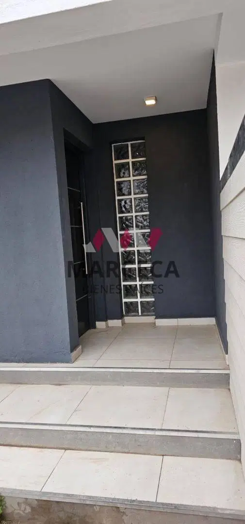 DUPLEX EN ALQUILER BARRIO CONFLUENCIA CON PILETA Y ESPACIO GUARDA COCHE 2