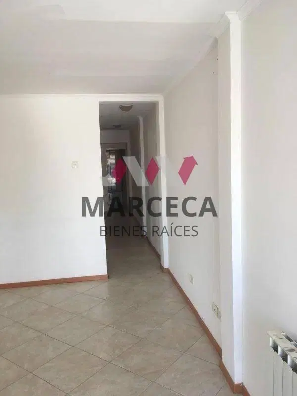 DEPTO VENTA DOS DORMITORIOS CON COCHERA BARRIO HUILLICHES 4