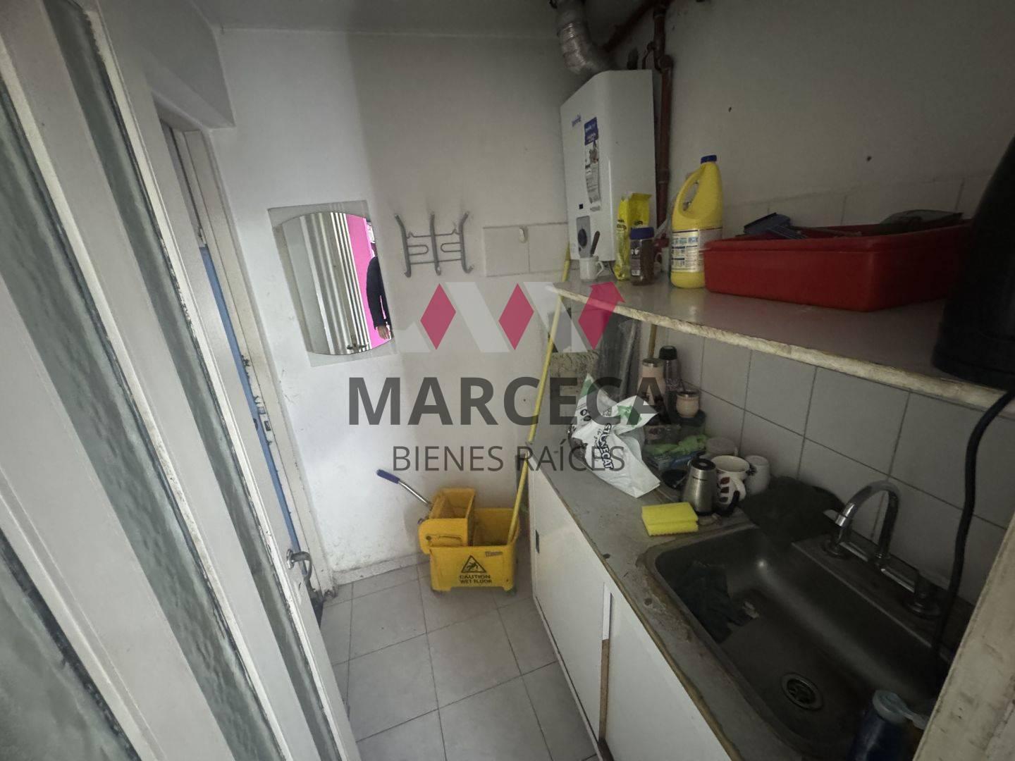 Foto de LOCAL COMERCIAL EN ESQUINA EN VENTA, imagen 2