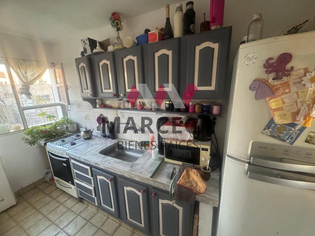 Foto de DEPARTAMENTO EN VENTA EN MONOBLOCK DE DOS DORMITORIOS EN BARRIO MELIPAL, imagen 3