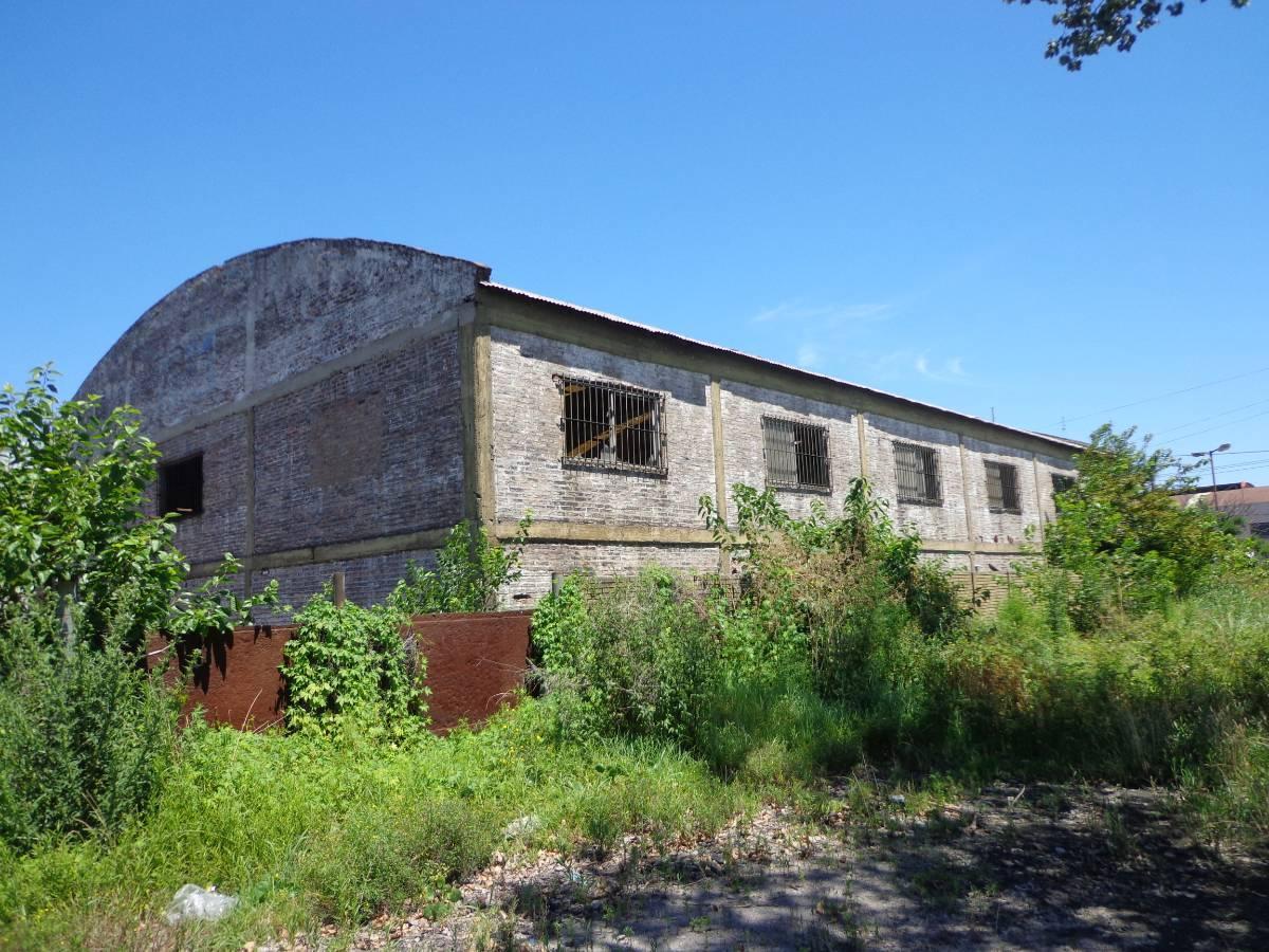 Nuevo Precio! Deposito en Zona Industrial 2