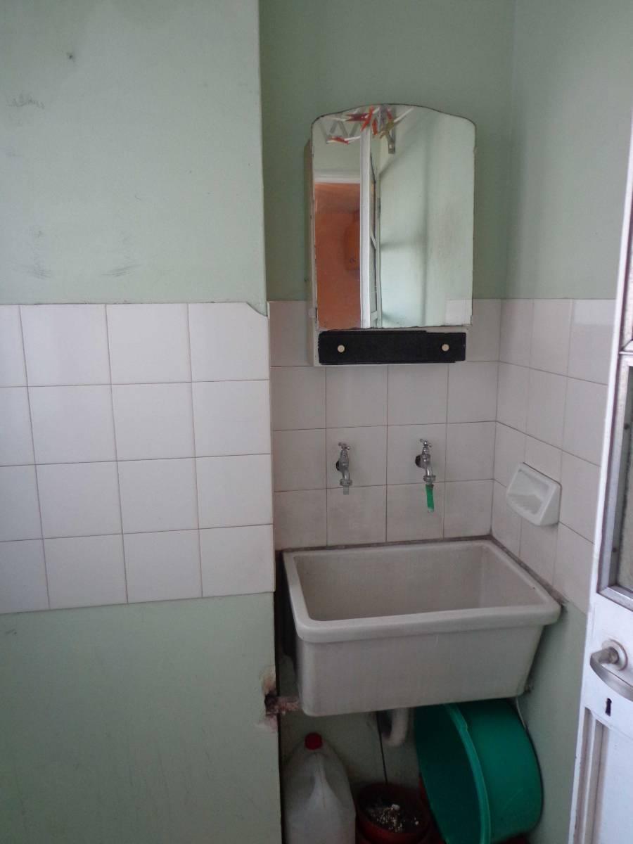 Foto de CÓMODO Y AMPLIO DEPARTAMENTO 2 AMBIENTES. EXCELENTE UBICACIÓN!!, imagen 5