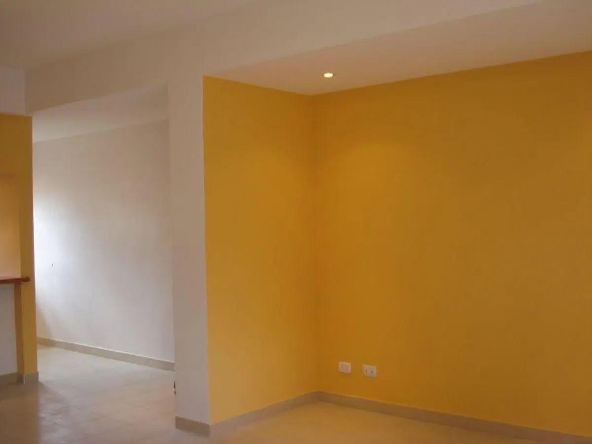 CASA 3 AMBIENTES EN EXCELENTE ZONA TODOS LOS SERVICIOS. 4