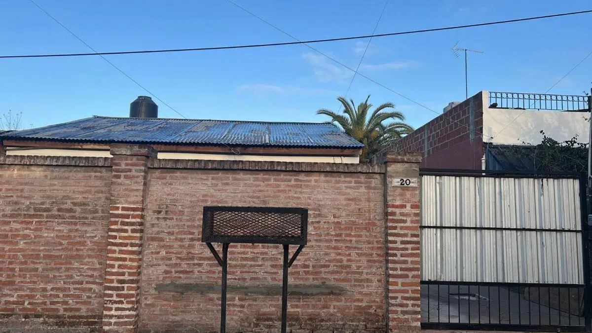 DEPARTAMENTO TIPO CASA 2 AMBIENTES 2