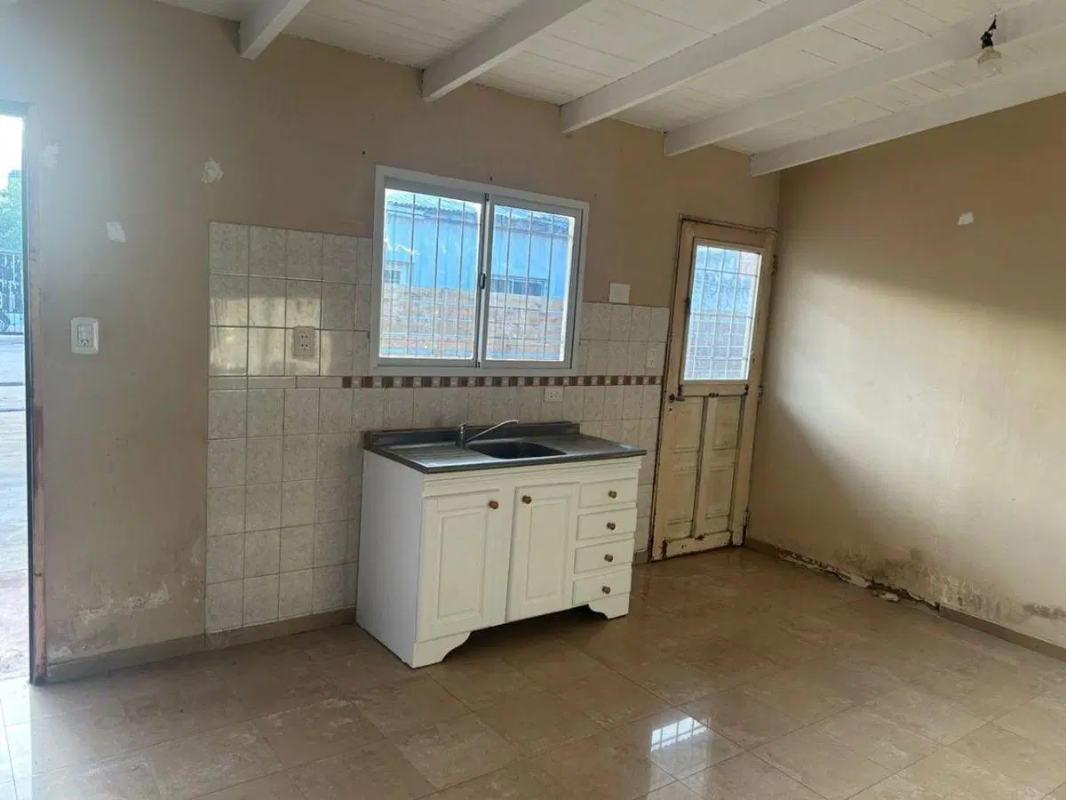 DEPARTAMENTO TIPO CASA 2 AMBIENTES 3