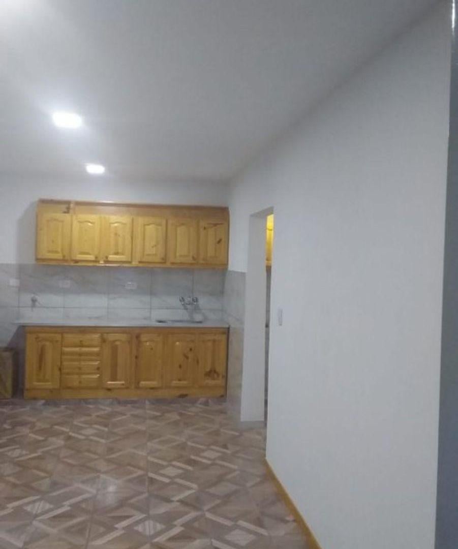Foto de AMPLIO Y COMODO DEPARTAMENTO DE DOS AMBIENTES., imagen 1