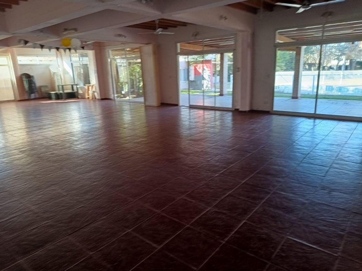 Venta Salón P/ Eventos Quincho, Pileta P/ Inveror 2