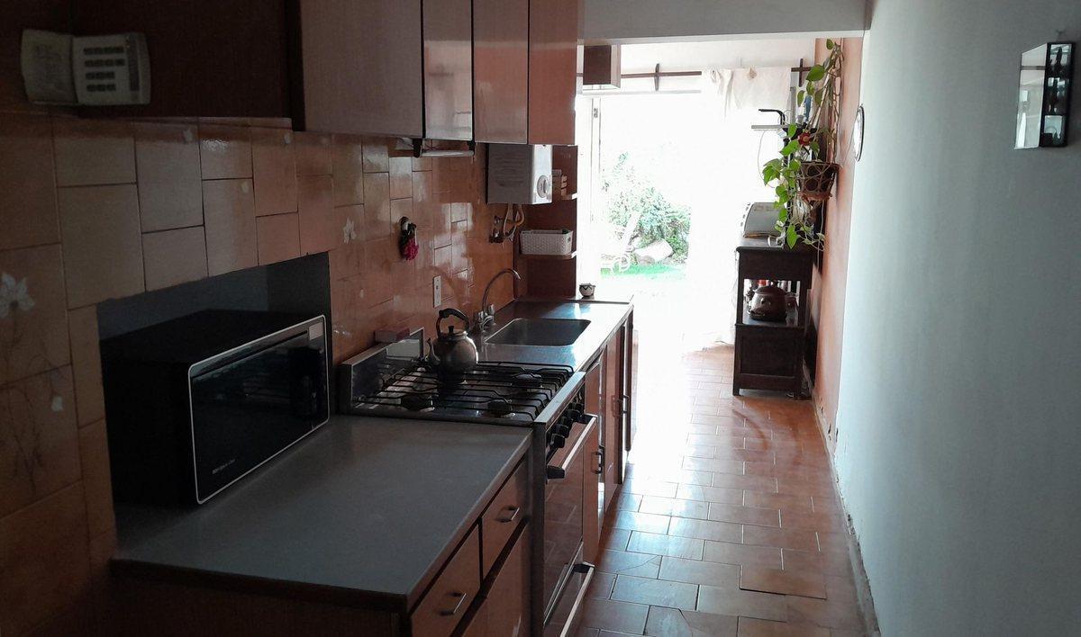 Casa en Venta Dos Pisos Sexta Sección 1