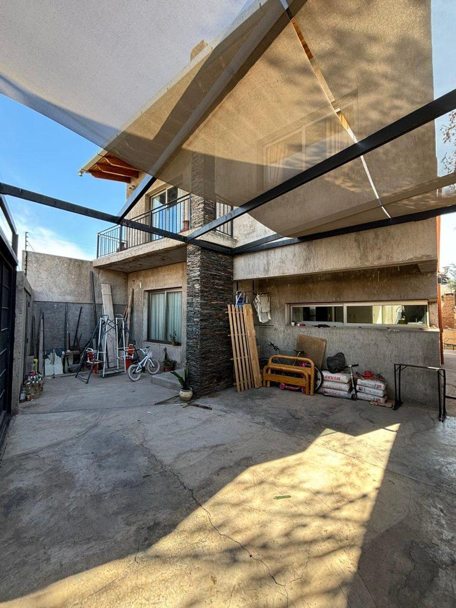 Casa en Venta en Barrio Paraíso I Maipú 4