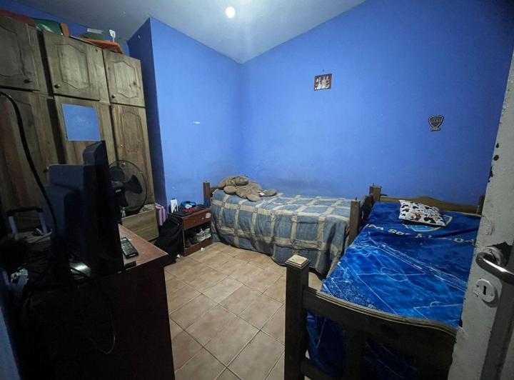 VENTA CASA SAN MARTIN, BARRIO PERITO MORENO 5