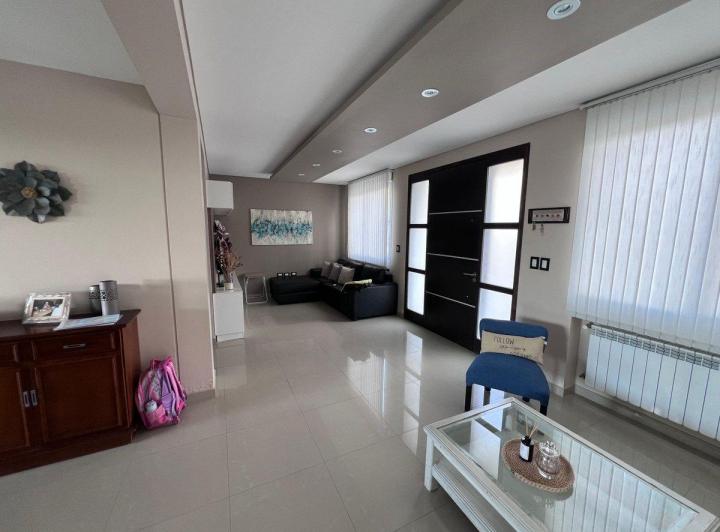 Venta Casa Barrio Pórtico el Sol 2. 2