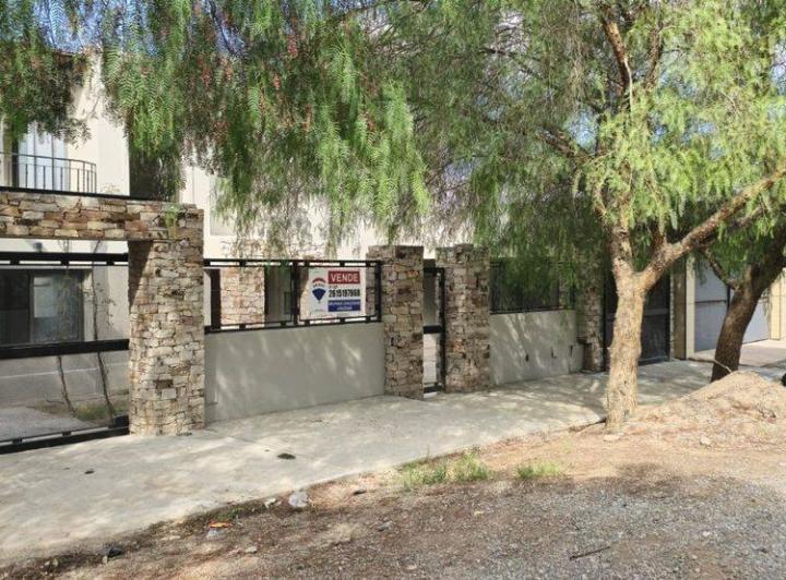 Venta Casa Barrio Corredor del Oeste, El Challao 3