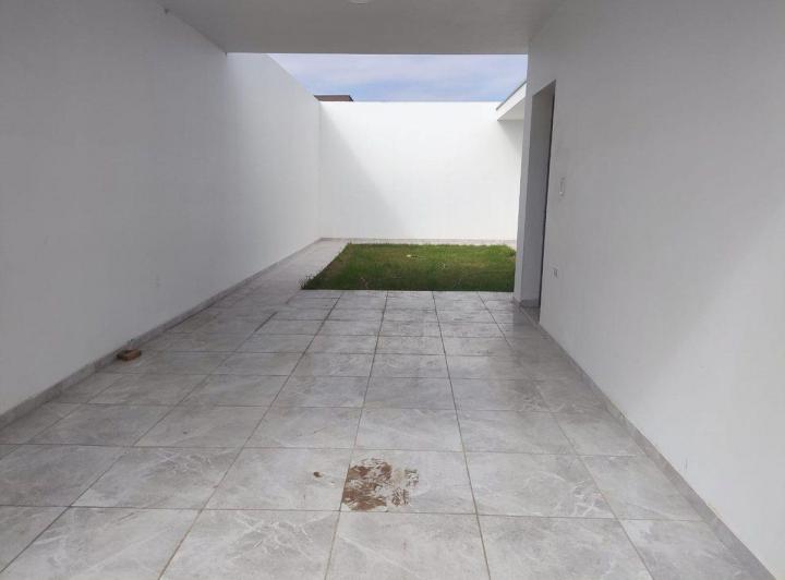 Venta-Casa 2 Dorm. en B°semi privado-Lujan de cuyo 5