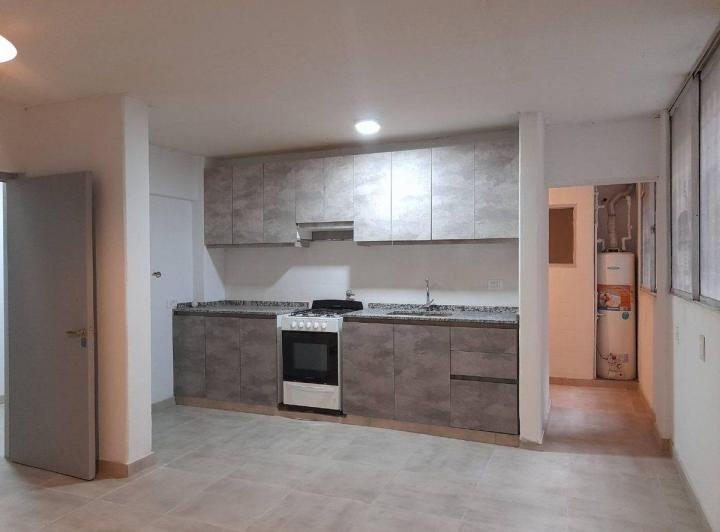 DEPARTAMENTO EN VENTA. CALLE COLÓN. CIUDAD MENDOZA 3
