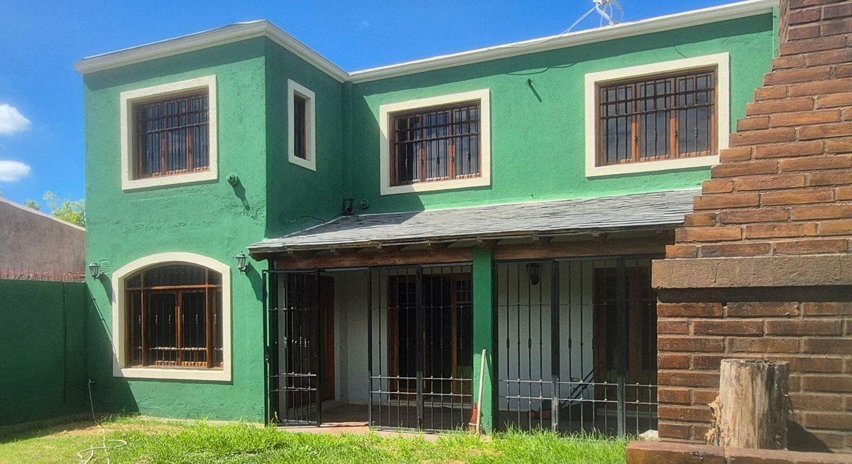 Alquiler Casa Solares de Urquiza II -4 dormitorios