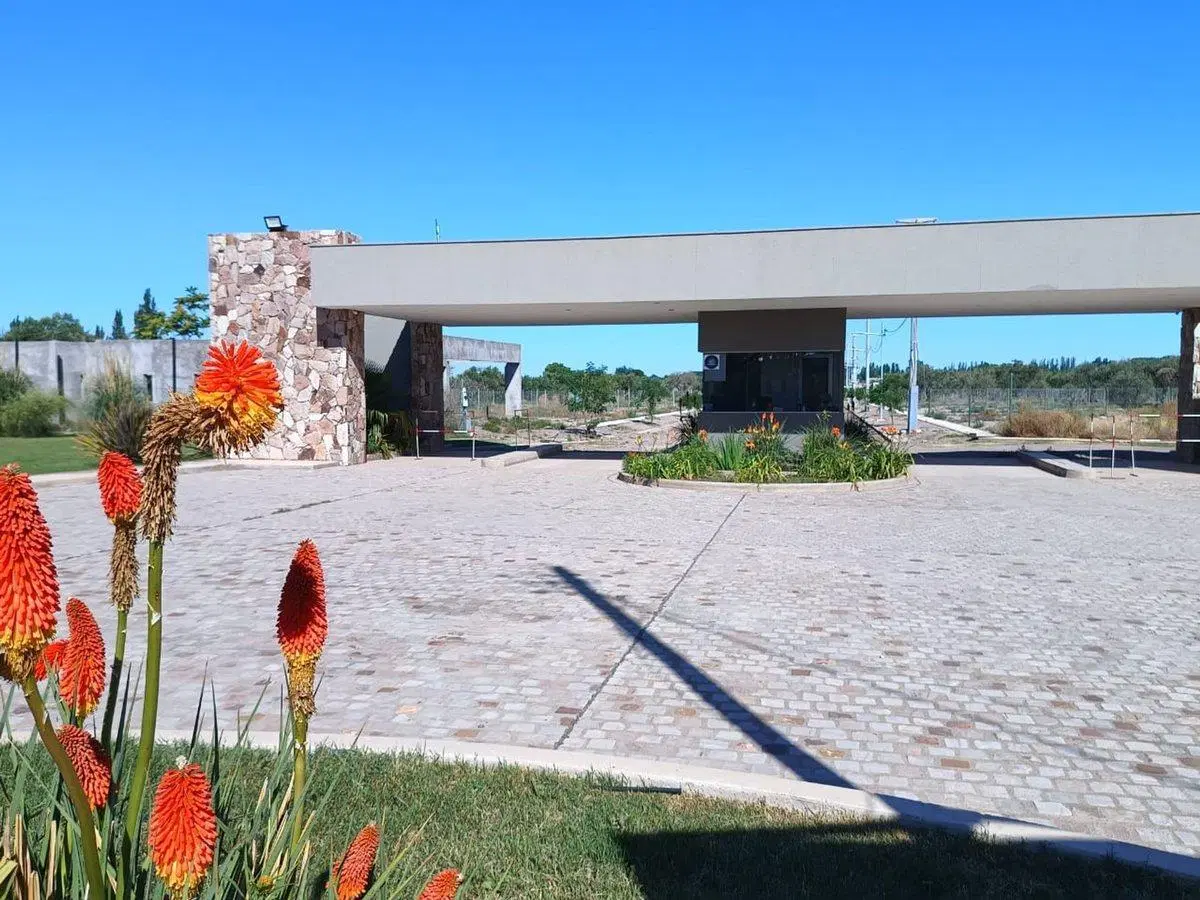 LOTE PH B° AYRES DE TERRADA, FINANCIA 50%, PERMUTA 5