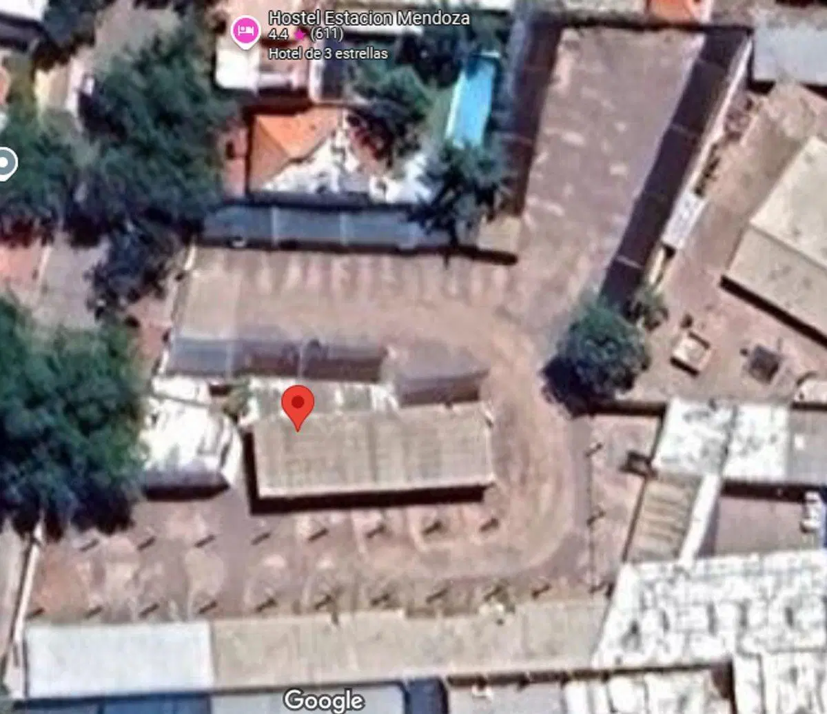 Terreno en venta en pleno centro de Mendoza 4