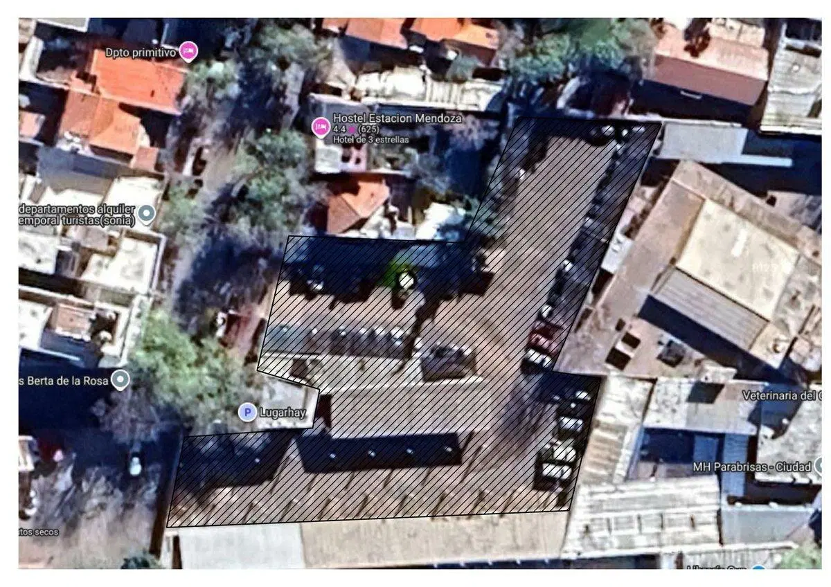 Terreno en venta en pleno centro de Mendoza 5