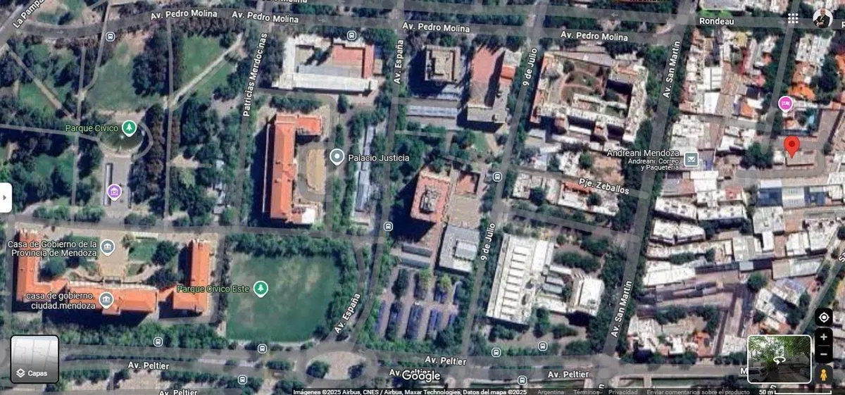 Terreno en venta en pleno centro de Mendoza 3